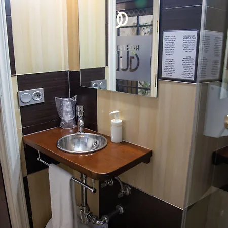 Guest house Gud